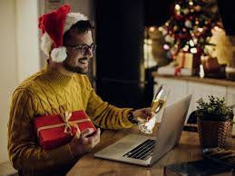 Whether you transform into buddy the elf the second thanksgiving is over or your rising sign is akin to the grinch, these christmas party ideas will get you in the spirit of the season. 10 Virtual Work Christmas Party Ideas That Aren T Your Average Zoom Quiz Daily Star