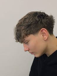 Reel by Daria Guzik (@emla.cut) · December 24, 2025