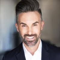 Kari Pritchett's Instagram, Twitter & Facebook