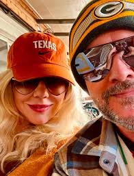 Big Dean's cup has an issue. Hmmm. ❤️ to the Ingles' Tim Ingle Austin  Blackwell