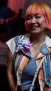 Siluet Kebaya ala Lenny Agustin