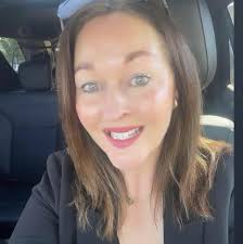 Hi I'd like to introduce myself. I'm Becky a mum of a beautiful 12 year old  daughter. My daughter is really struggling with anxiety and is not settled  at school. She has