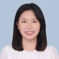 Reina Choi's Instagram, Twitter & Facebook