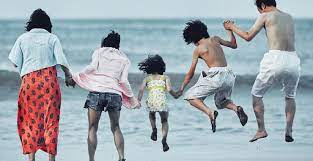 His last work, our little sister, swept the japanese film awards, winning international acclaim. Shoplifters 2018 Rotten Tomatoes