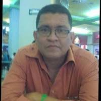 Edward Leiva's Instagram, Twitter & Facebook