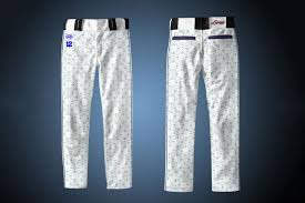 Free Trouser Mockup In Psd Free Trouser Mockup Psd Fashion Outfits Trousers Mockup