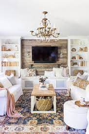 By amy preiser, kelsey kloss and danielle fox. 23 Non Boring White Sofa Ideas For Your Living Room Digsdigs
