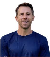 Justin Howell's Instagram, Twitter & Facebook