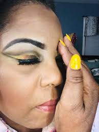 Teresa debuts her new hair extensions. Her lips look  different,….better,…don't you think? #TeresaGiudice #bravotv #RHONJ