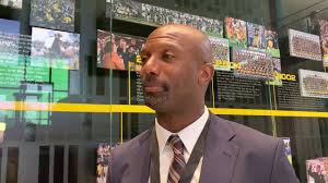 Eric Thigpen's Instagram, Twitter & Facebook