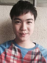 How a fight between Gen Y bloggers led to an apology by the CEO of a $68  billion company