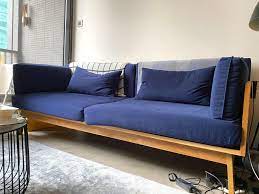 2.5Seater Sofa - Oak Wood - ALOT Living, 傢俬＆家居, 傢俬, 床架及床褥- Carousell