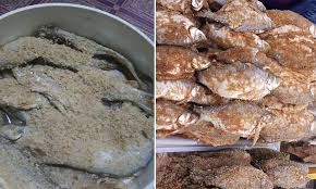 Ikan sungai atau ikan darat sesuai dijeruk atau dipekasamkan.boleh gunakan beras yang digoreng hingga perang atau buah pisang masak.diperap dgn garam kasar semalaman kemudian dibilas dan diletakkan beras goreng atau piasang masak.diperap selama 3 hari. Cara Mudah Buat Pekasam Lampam Umpan