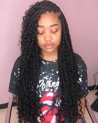 Medium Bohemian Box Braids Boxbraidshairstyles Alaskacrochet Com In 2020 Braids With Curls Hair Styles Braided Hairstyles