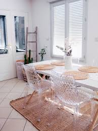 Table De Salle A Manger Blanche En Bois In 2020 Home Decor Home Decor