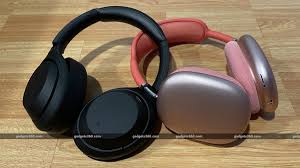 While they don't look significantly different from their predecessors, a number of new features including multipoint pairing. Apple Airpods Max Vs Sony Wh 1000xm4 Which Is The Best Wireless Active Noise Cancelling Headset Ndtv Gadgets 360
