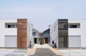 シンプルモダンデザイン まさに立方体 cube と呼ぶにふさわしい外観のcubestyle カッコいい家 シンプルモダン 立方体 スリット モダンデザイン 箱型の家 パワーボードの家 alc 白い外壁 デザイナーズハウス オシャレな家 建物 分譲 住宅 外観