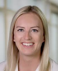 Erin Lange's Instagram, Twitter & Facebook