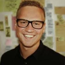 Thomas Heberling's Instagram, Twitter & Facebook