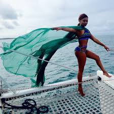 The pictures instantly made her the talk of the day as followers commented on her pristine beauty which somehow led to an instagram war. Bonang Matheba Bags Her Dream Gig Okmzansi