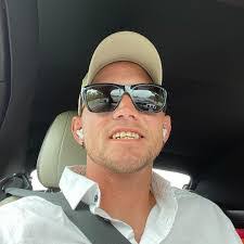 Brian Gingras's Instagram, Twitter & Facebook