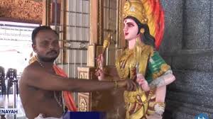 Hinduisme di malaysia biasanya dianut oleh kaum india tamil (95% dari populasi mereka), atau sekitar 9% penduduk malaysia. Wni Asal Aceh Hancurkan 15 Patung Kuil Hindu Di Malaysia Dianggap Berhala