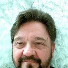 Dan Fowler's Instagram, Twitter & Facebook