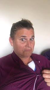 This is too weird 😭 Y'all see that