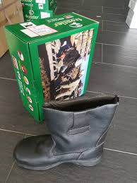 Break new ground in the frontier, the executive safety shoe that literally has no boundaries. Frontier Safety Shoes Ct Precise