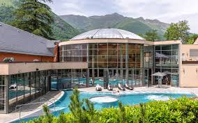 Vous pouvez également nous joindre au 02 53 04 00 89. Les Bains Du Rocher Centre Thermoludique Cauterets Hautes Pyrenees