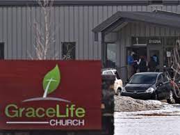 (their pastor was the one jailed for 35 days.) our reporter @sheilagunnreid is on her way to the scene now and will give updates.#policestate. Jailed Pastor Calls In To Service As Gracelife Church Violates Covid 19 Closure Order For Sixth Time Edmonton Journal