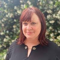 Pamela Brodsky's Instagram, Twitter & Facebook