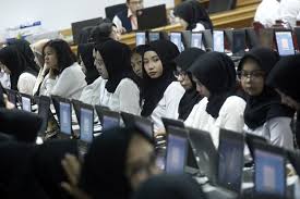 Fakultas syariah dan hukum universitas islam negeri raden fatah palembang ikhlas, cerdas dan tuntas., hukum ekonomi syariah. 3 7 Juta Orang Daftar Cpns 2021 Instansi Ini Sepi Peminat