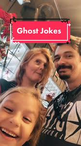 That last one though 😬 with @mrs_grayson #fyp #foryou #ghostjokes  #happyhalloween