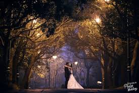 Beautiful Night Nighttime Engagement Photos Pre Wedding Shoot Ideas Engagement Photos