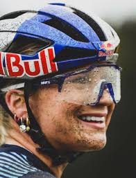 Outdoors: Evie Richards