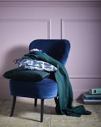 Cadeauset Voor De Bingewatchers Ikea Ikeanl Ikeanederland Wooninspiratie Inspiratie Interieur Wooninterieur Giftshop Cadeau Kado G Sessel Wohnzimmer Wohnung
