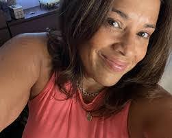 Rosie Correa's Instagram, Twitter & Facebook