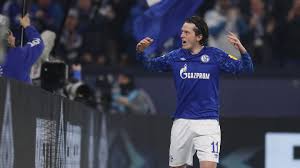 Ist der fc schalke 04 damit in der 2. Die 11 Auf Schalke Das Sind Die Vorganger Von Vedad Ibisevic Fussball Schalke 04