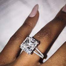 Finally I Found The One My Heart Loves We Re Engaged Dream Engagement Rings Bling Wedding Wedding Rings Engagement