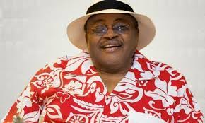 Bob Ade's Instagram, Twitter & Facebook