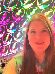 Grateful Dead fan engagement at a concert