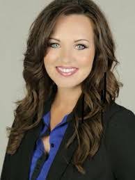 Kim Vining's Instagram, Twitter & Facebook