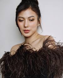 Ganda na sana pero may sablay talaga lagi e. Happy valentines day sa mga di  magbibitbit ng malaking teddy bear at bulaklak sa mall 😝