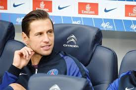 Arrivée il y a un an au psg, grzegorz krychowiak n'a pas connu la même réussite qu'à séville sous les. Grzegorz Krychowiak Prete A West Bromwich L Equipe