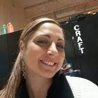 Jennifer Back's Instagram, Twitter & Facebook