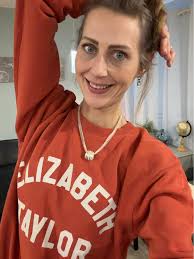 Can Canadians preorder