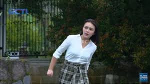 Yuk saksikan streaming live ikatan cinta kamu bisa streaming live ikatan cinta simak vidionya. Streaming Rcti Ikatan Cinta Sari Nila Si Pemeran Mama Rosa Ibunda Al Di Ikatan Cinta Rcti Sinetron Ikatan Cinta Akan Tayang Di Rcti Malam Nanti Dengan Episode Terbarunya Yang Semakin