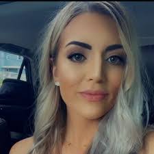 Jenna Clement's Instagram, Twitter & Facebook