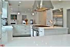 When the brauns met with kristina and builder mike cruz, they were finally able to visualize the ideas they had mulled over for so long. Cape Cod Style Kitchen Traditional Kitchen Los Angeles By Ke Design Studio Houzz